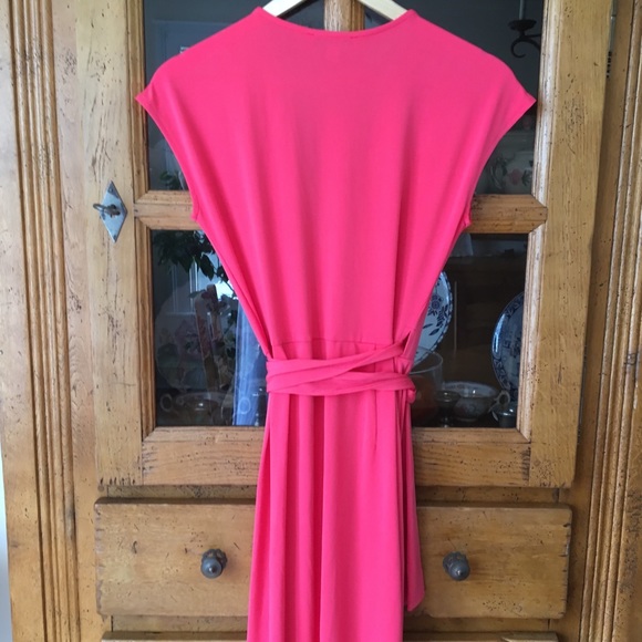 Lark & Ro Cap Sleeve Jersey Wrap Dress - Picture 5 of 8